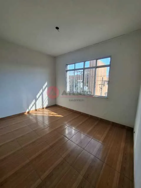 Apartamento com piso de madeira ou laminado, Brás de Pina — photo 9