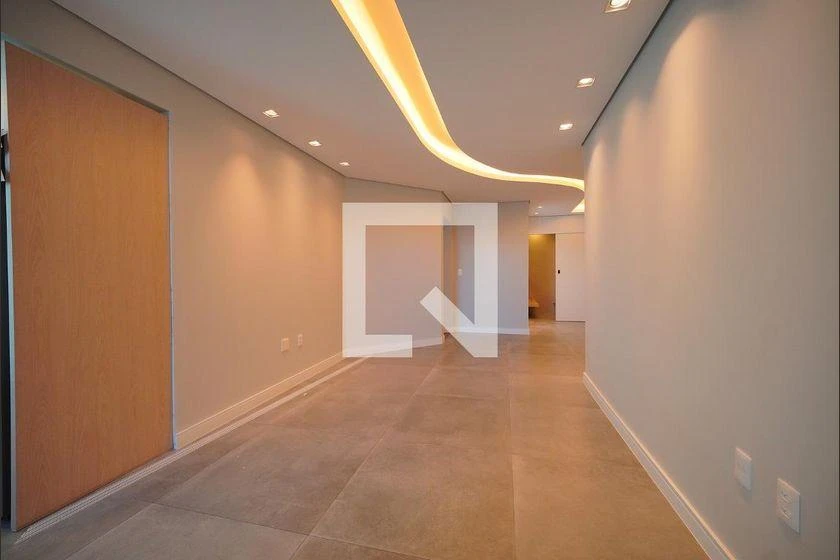 Apartment, 205 m², with a glass-enclosed balcony — photo 26