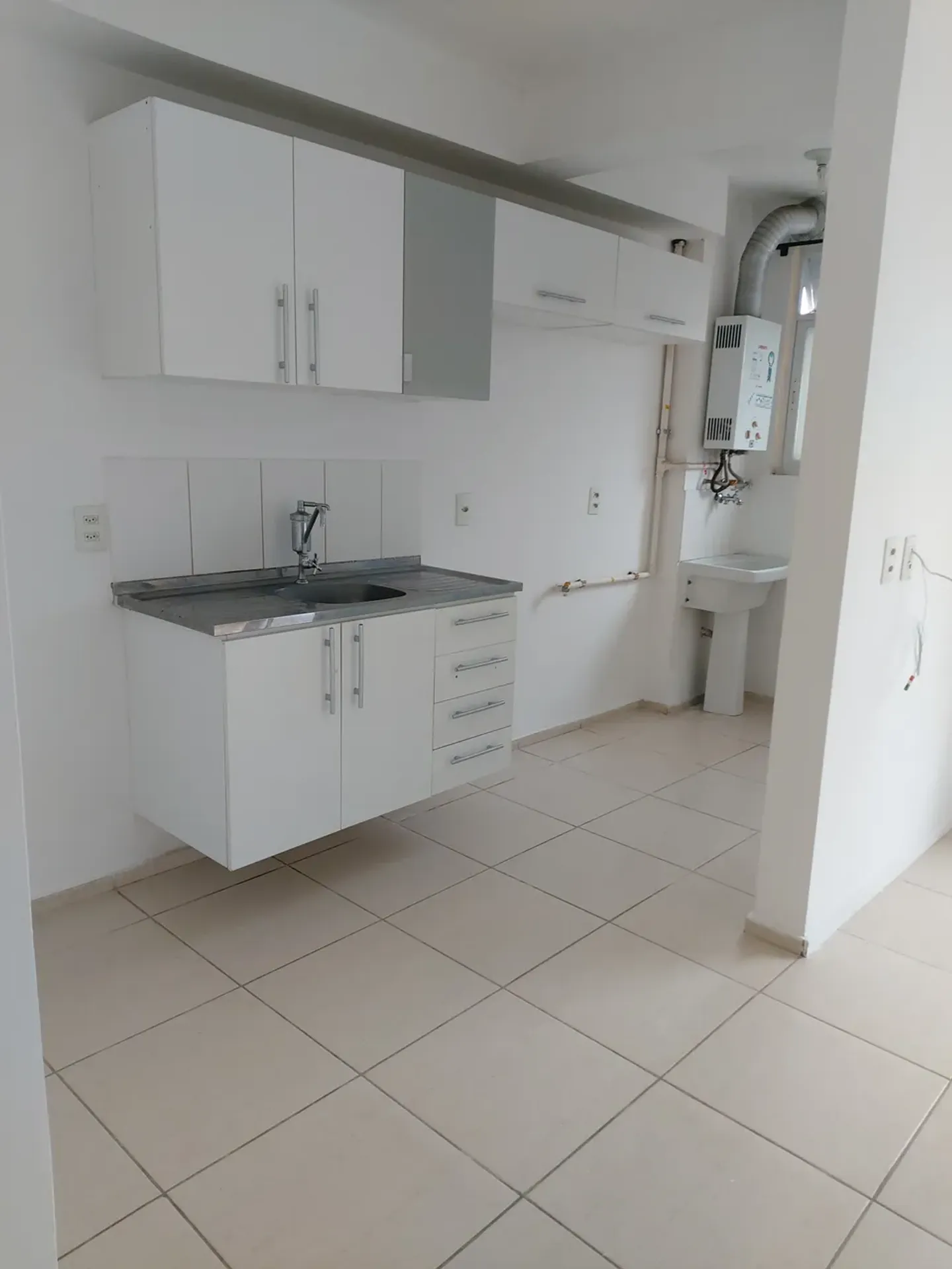 Квартира 52 м² з 2 спальнями та балконом — photo 4