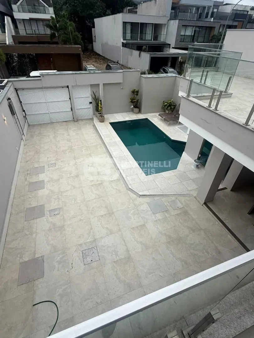 Furnished triplex house with 5 bedrooms and open kitchen — photo 8