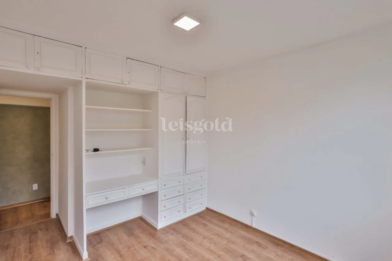 Apartment, 73 m², with wood or laminate floors — photo 17