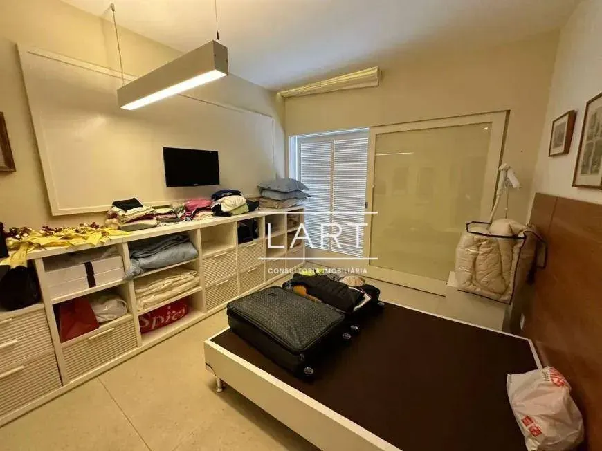 Furnished house with 4 bedrooms and integrated kitchen — photo 24