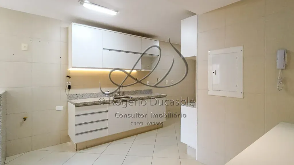 4-bedroom apartment, 2 with their own bathrooms, 165 m² — photo 14