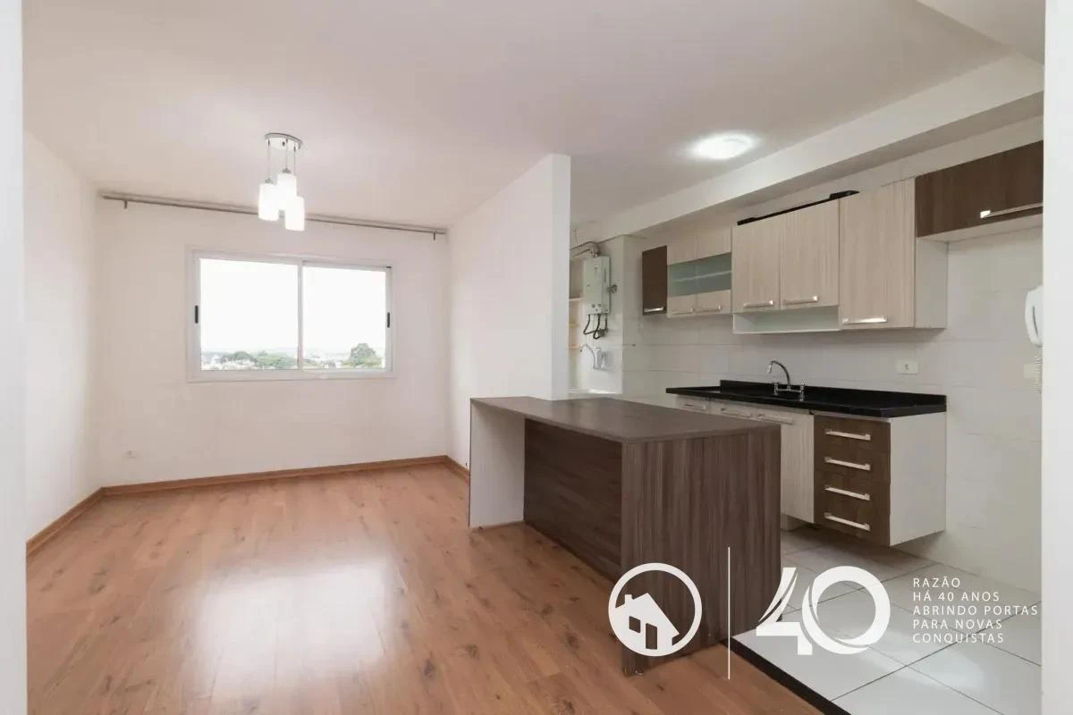 Пральна машина та 2 спальні: квартира 54 м²