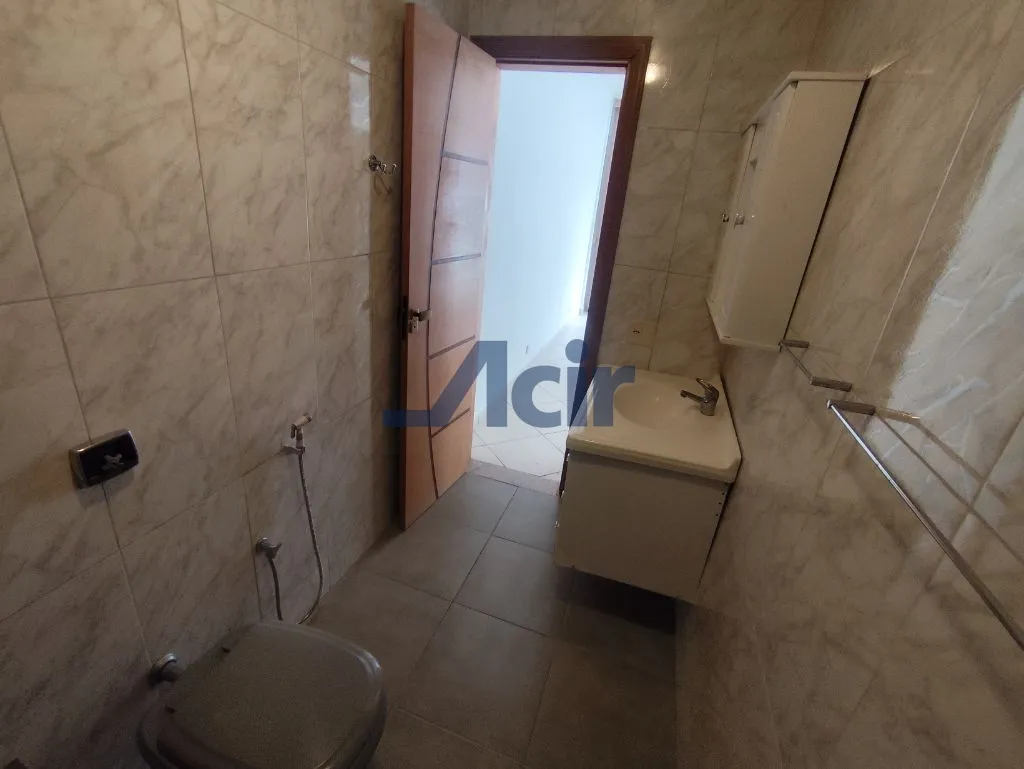 3-bedroom apartment, 1 with its own bathroom, 122 m² — photo 15