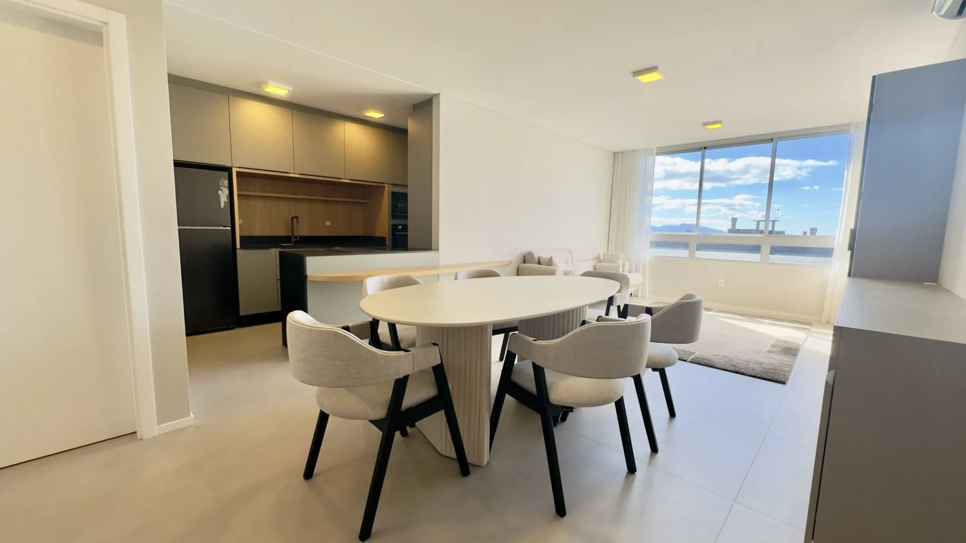 Water view in a 2-bedroom apartment, 110 m² — photo 19