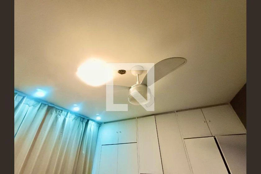 Apartamento de 4 quartos com cozinha integrada e 280 m² — photo 47