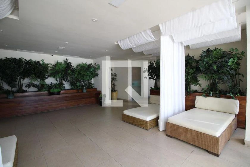 2-bedroom apartment in a building with a gym — photo 50