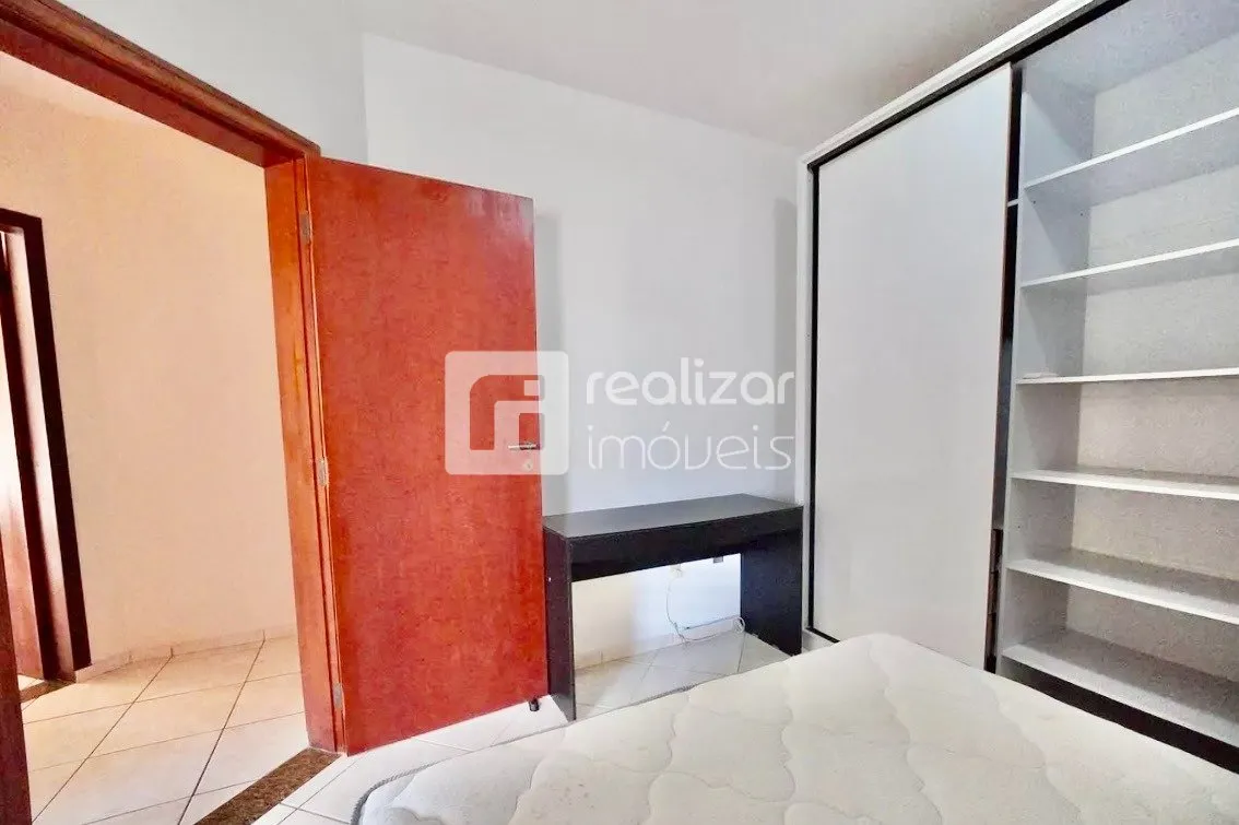 Apartamento de 3 dormitorios con balcón y 100 m² — photo 25