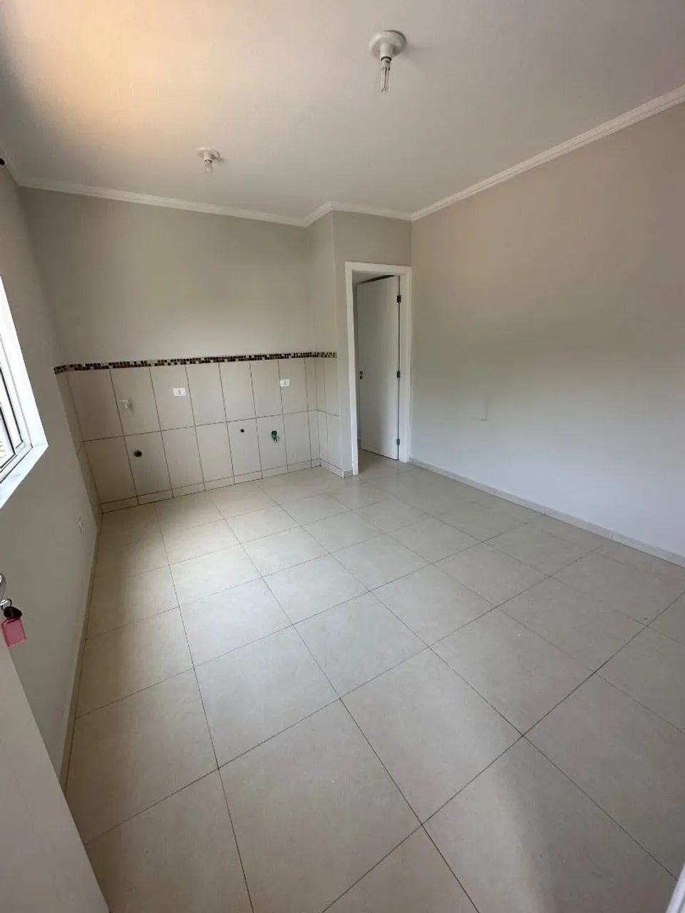 1-bedroom apartment with 40 m² and laundry area — photo 2