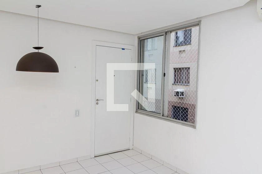 2-bedroom apartment in a building with a pool — photo 27
