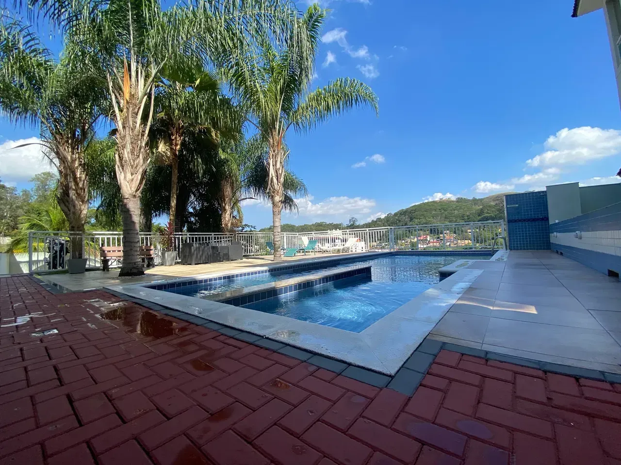 House with 4 bedrooms, 5 bathrooms and 3 parking spots — photo 3