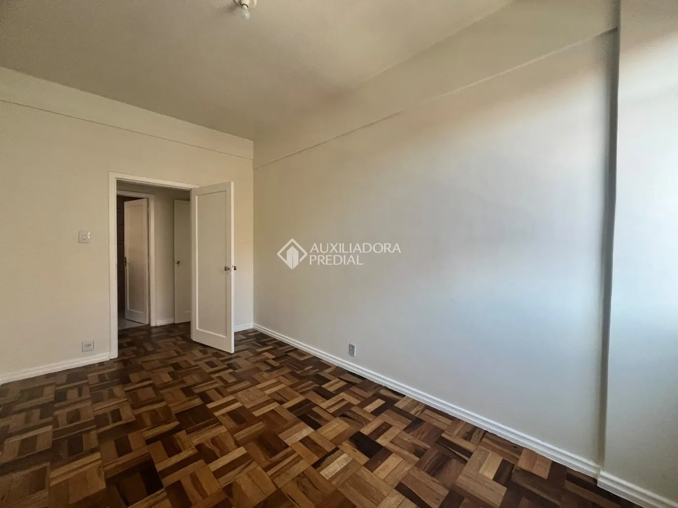 2-bedroom apartment with 2 bathrooms and 59 m² — photo 11