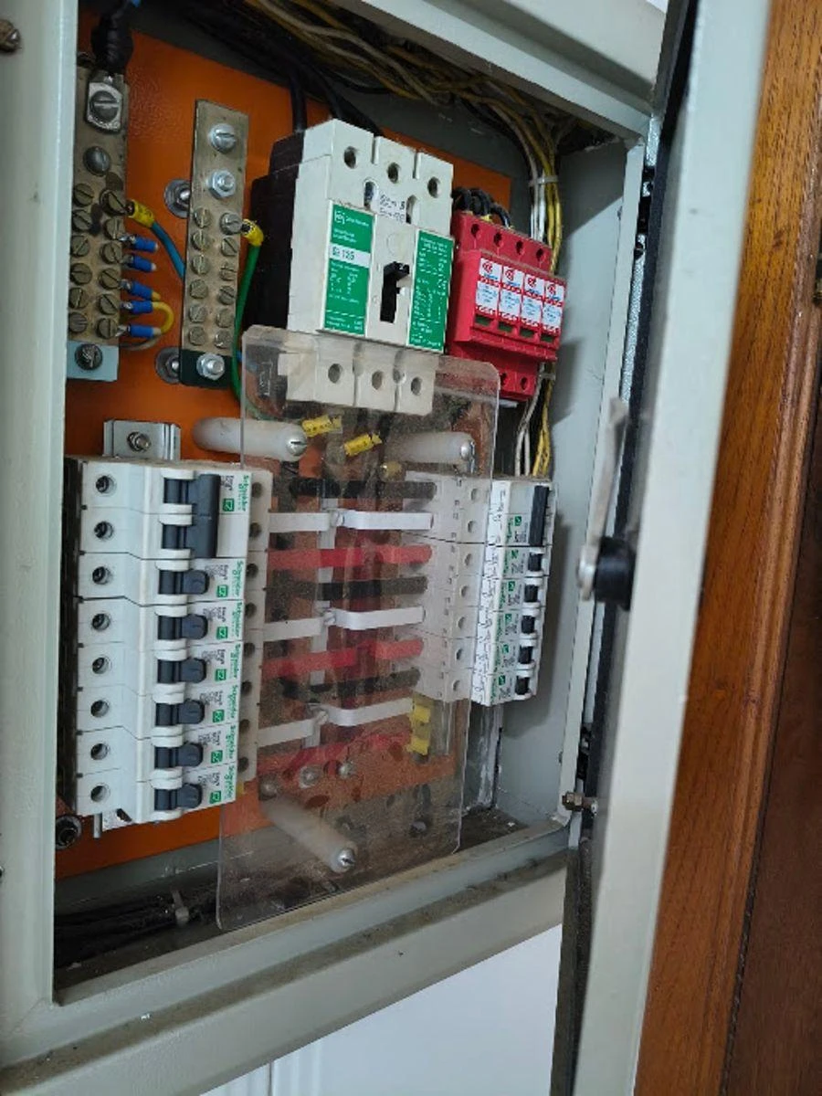 Квартира з 3 спальнями та видом на гори — photo 20