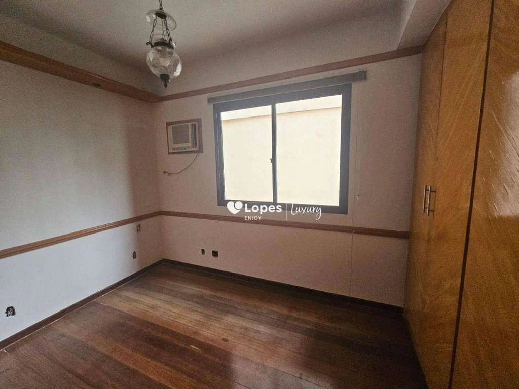 136 m² apartment with 3 bedrooms and 2 parking spaces — photo 9