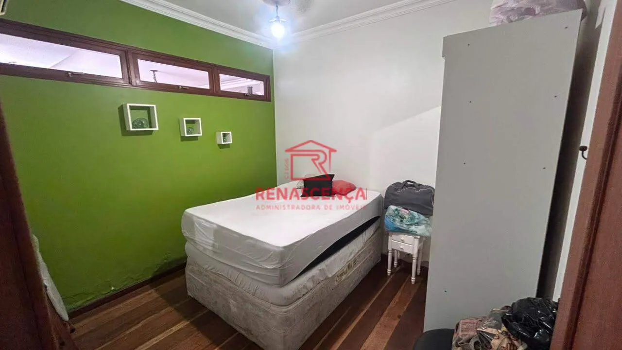 House with 4 bedrooms and 5 bathrooms and 3 parking spots — photo 6
