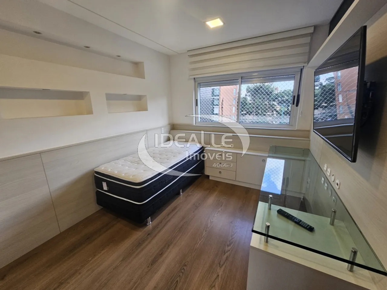 Apartamento de 3 suites con 335 m² y balcón — photo 19