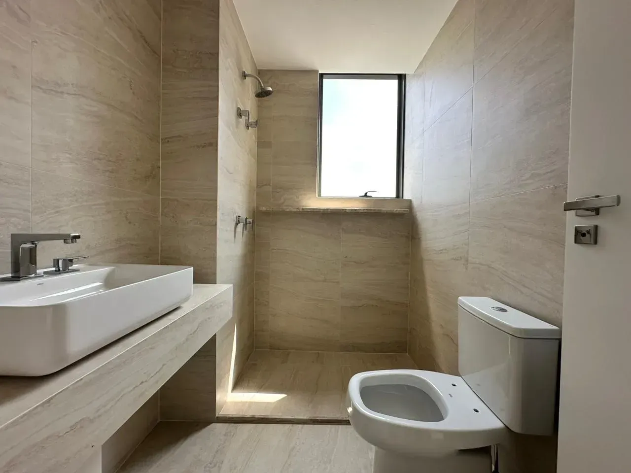 3-bedroom apartment with 6 bathrooms and 3 parking spots — photo 50