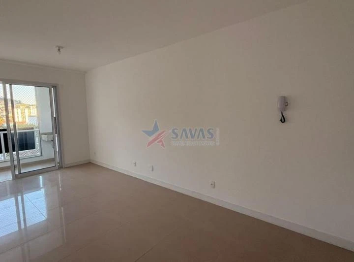 2-bedroom apartment with en-suite and balcony — photo 7