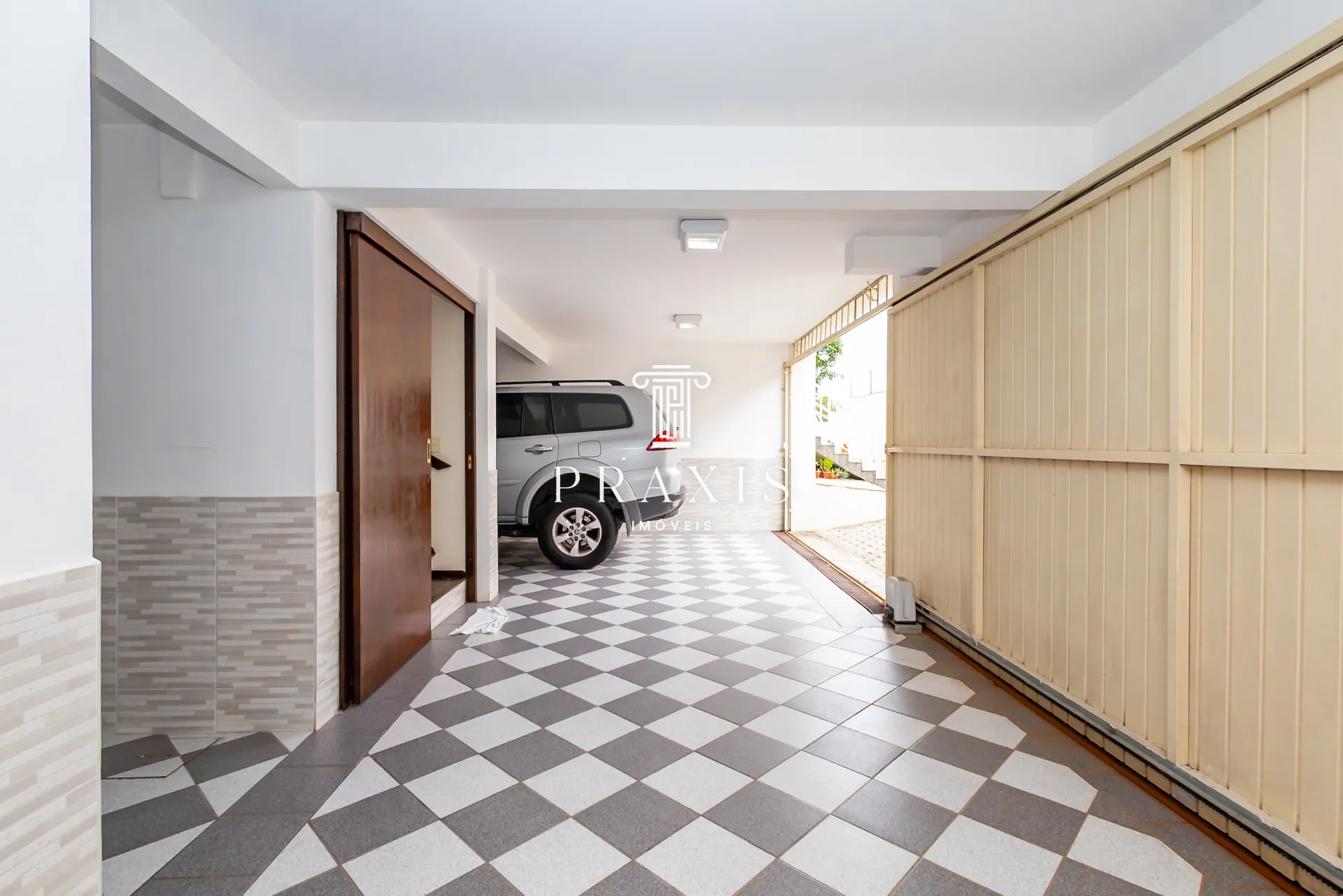 207 m² house with 5 bedrooms, 2 suites and 2 parking — photo 31