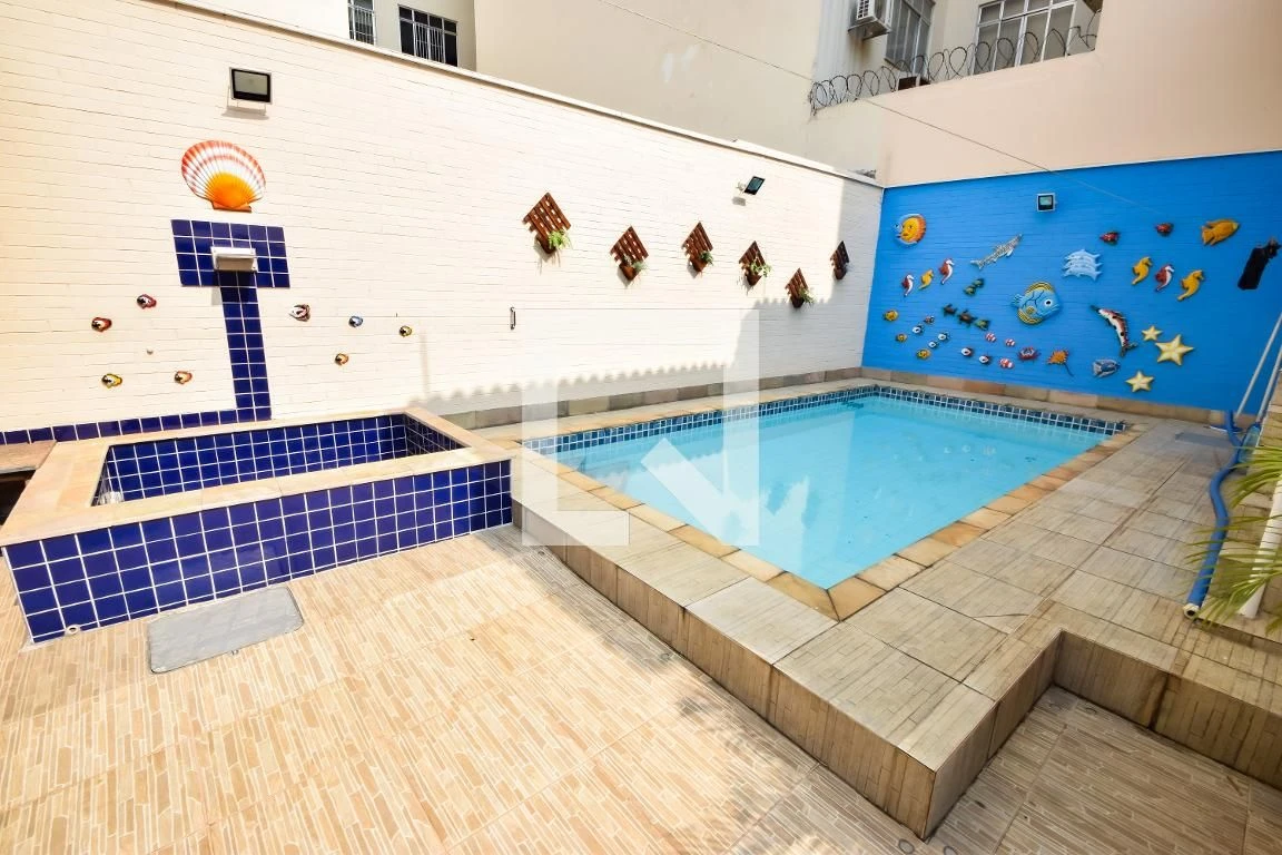 Casa mobiliada com 6 quartos e 3 suítes com jardim e BBQ — photo 24