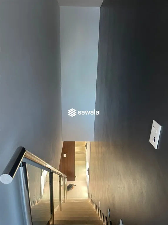Furnished duplex penthouse with 4 bedrooms and 235 m² — photo 31