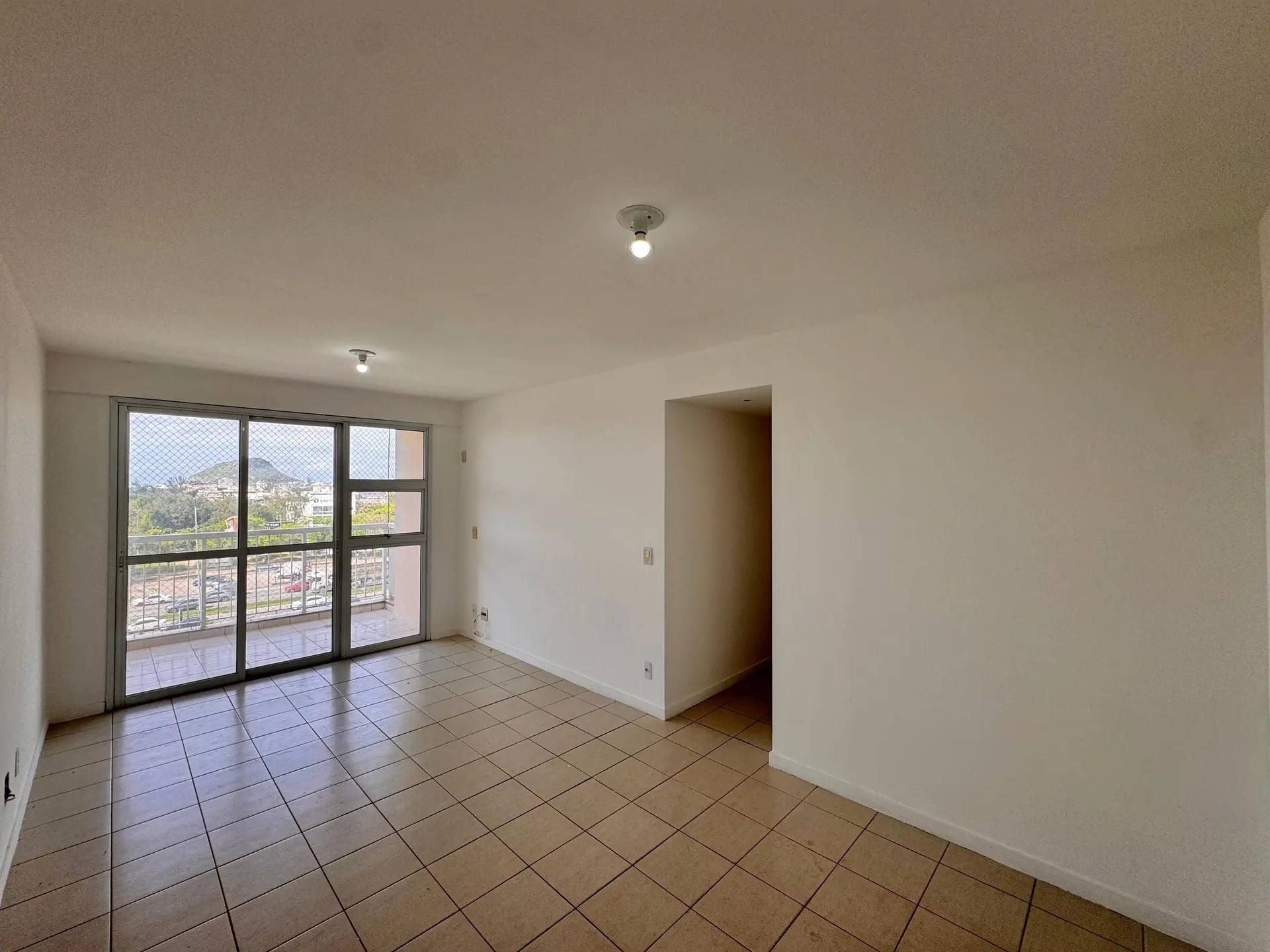 Mountain view in a 2-bedroom apartment, 74 m² — photo 6