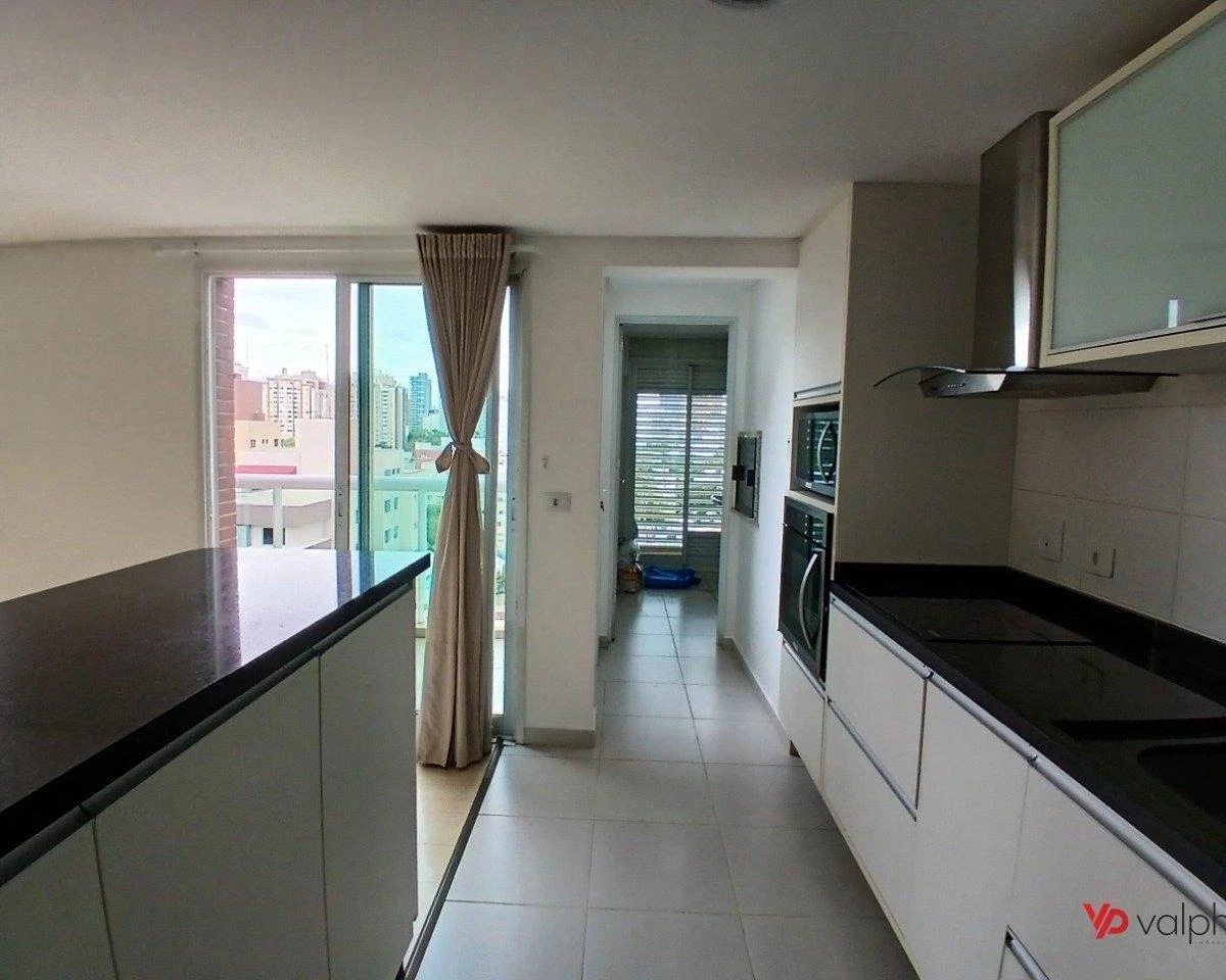 Home office in a 2-bedroom apartment, 105 m² — photo 30