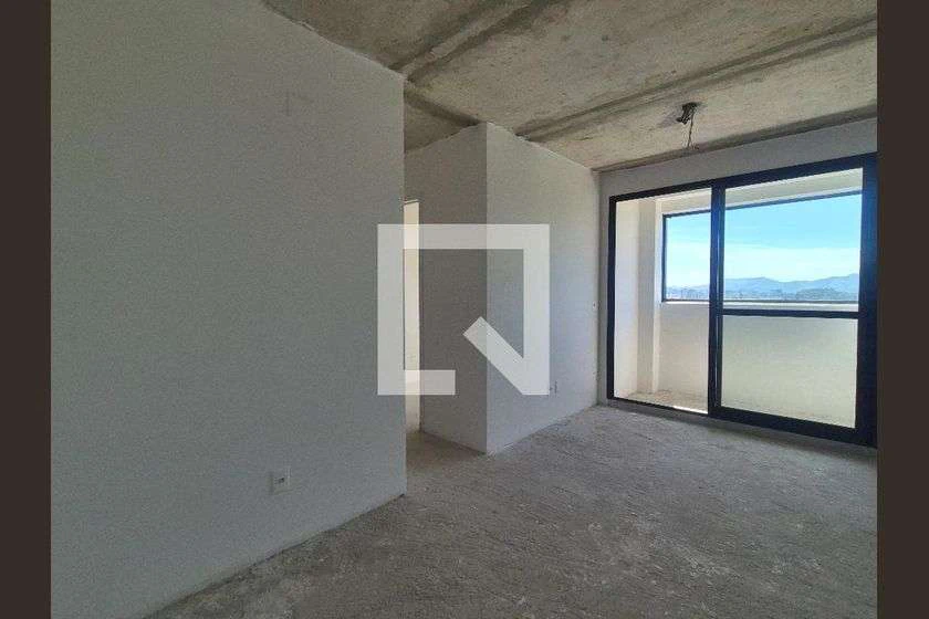 Apartamento de 2 quartos com varanda e área de lavanderia — photo 4