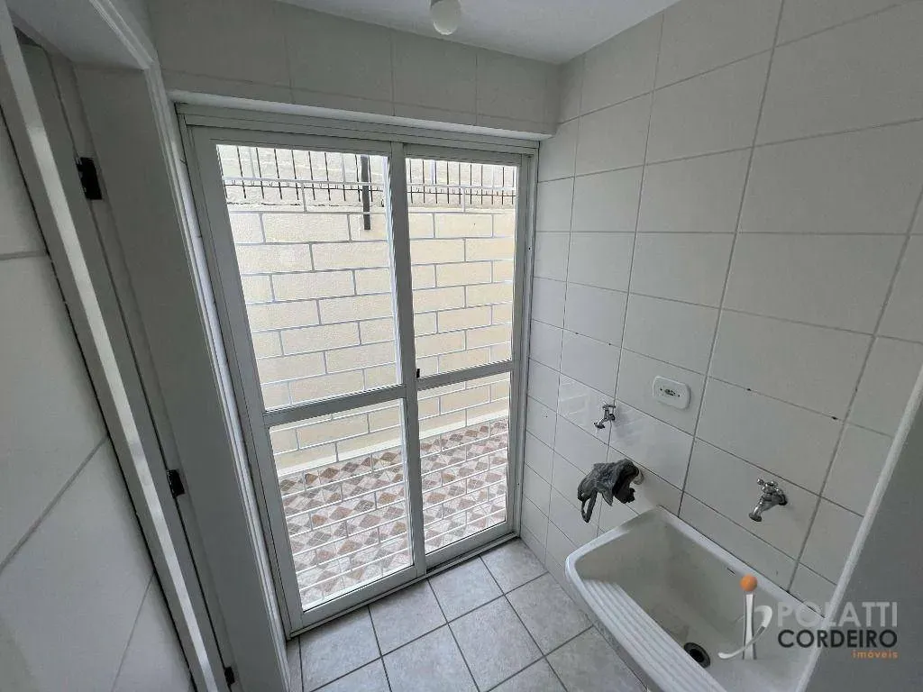 Casa de 3 quartos, sendo 1 suíte, 100 m², Bacacheri — photo 16