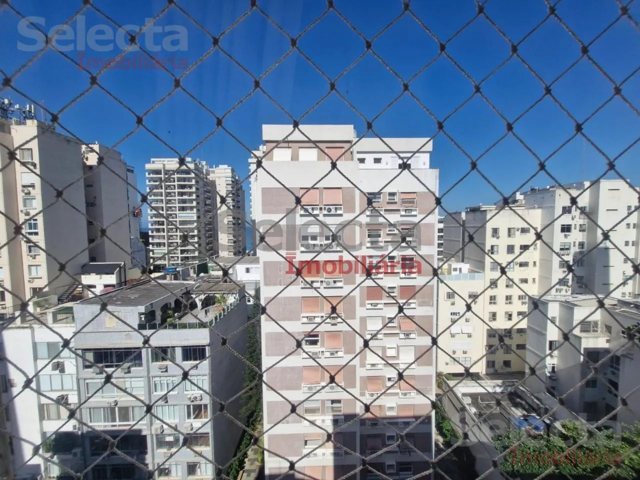 140 m² apartment with 3 bedrooms and 1 parking spot — photo 9