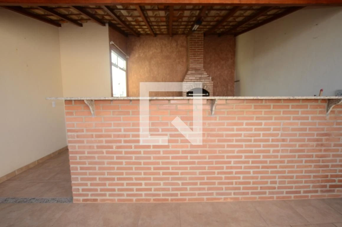 Casa sem mobília com 5 quartos e 5 banheiros — photo 92
