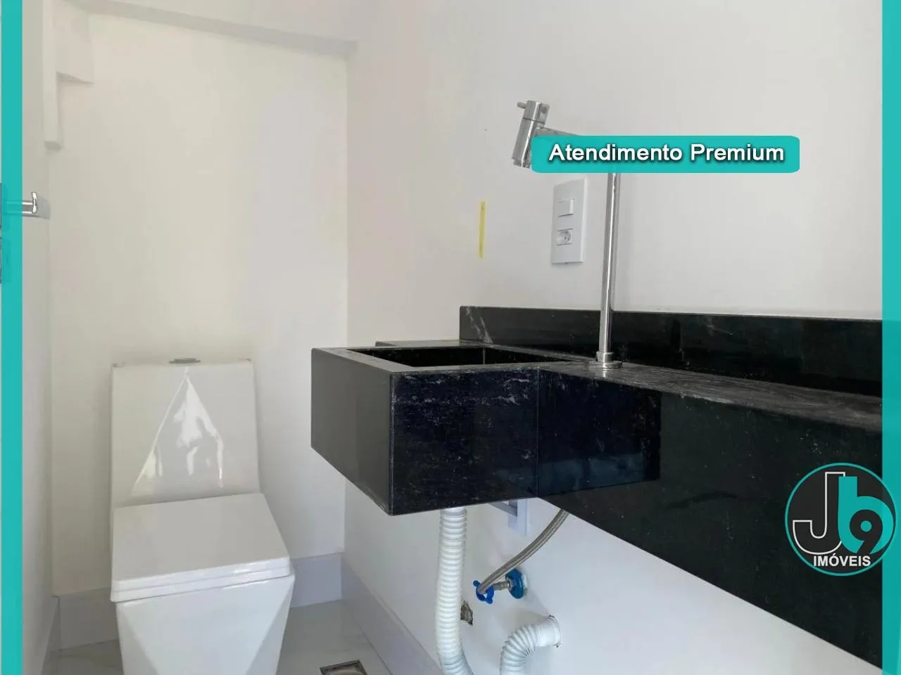 170 m² house with 3 en-suite bedrooms and tile floors — photo 18