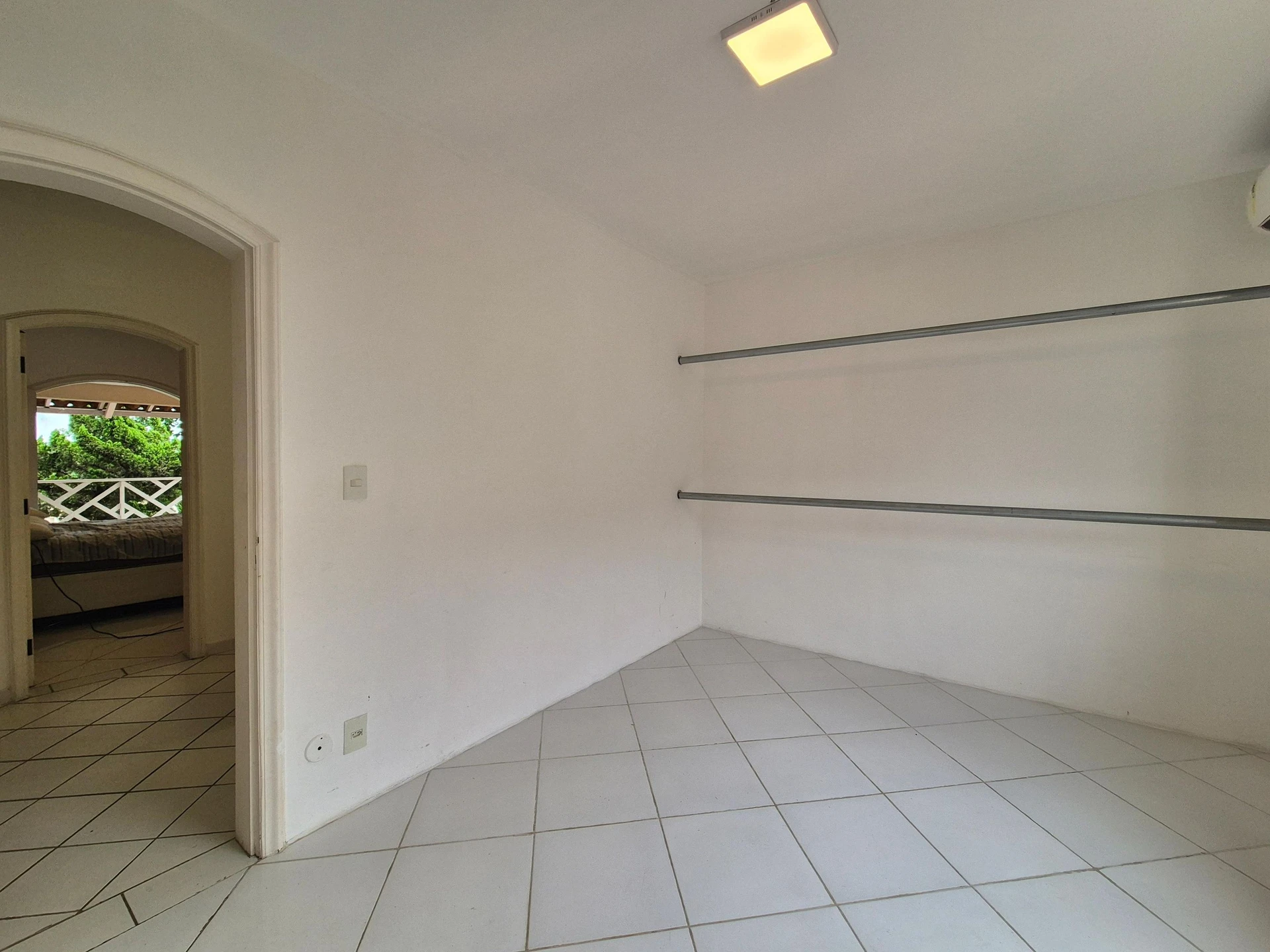 4-bedroom house with a garden in Rio de Janeiro — photo 39