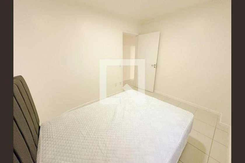 Apartamento com cozinha separada e 2 quartos e 1 vaga — photo 14