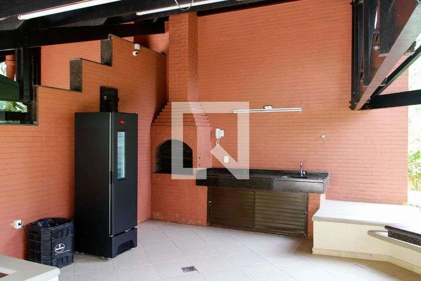 101 m² apartment with 2 en-suite bedrooms and balcony — photo 29