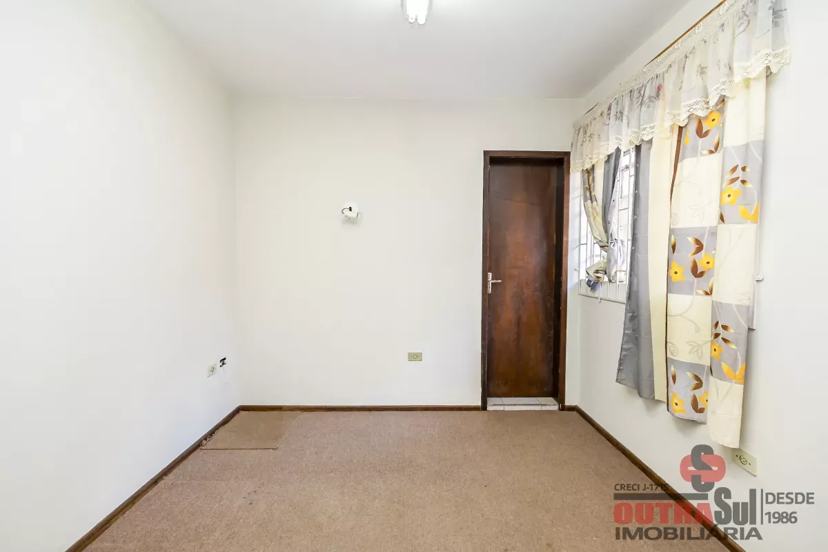 Casa com 2 dormitórios e 4 banheiros para locação — photo 35