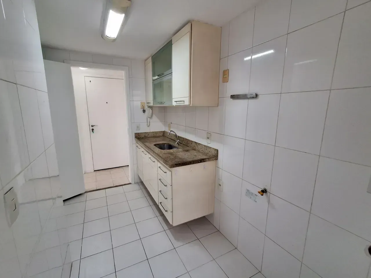 Apartamento de 80 m² com 3 quartos e varanda — photo 11