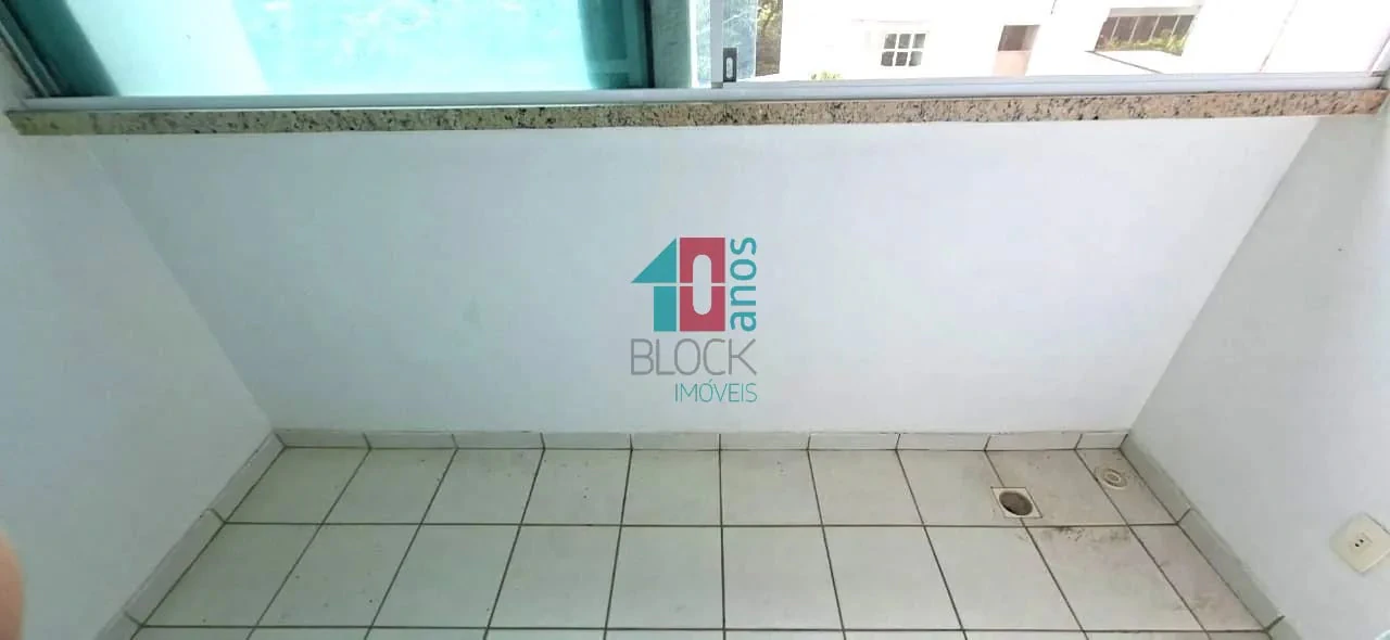 Unfurnished duplex apartment with 2 en-suite bedrooms — photo 27