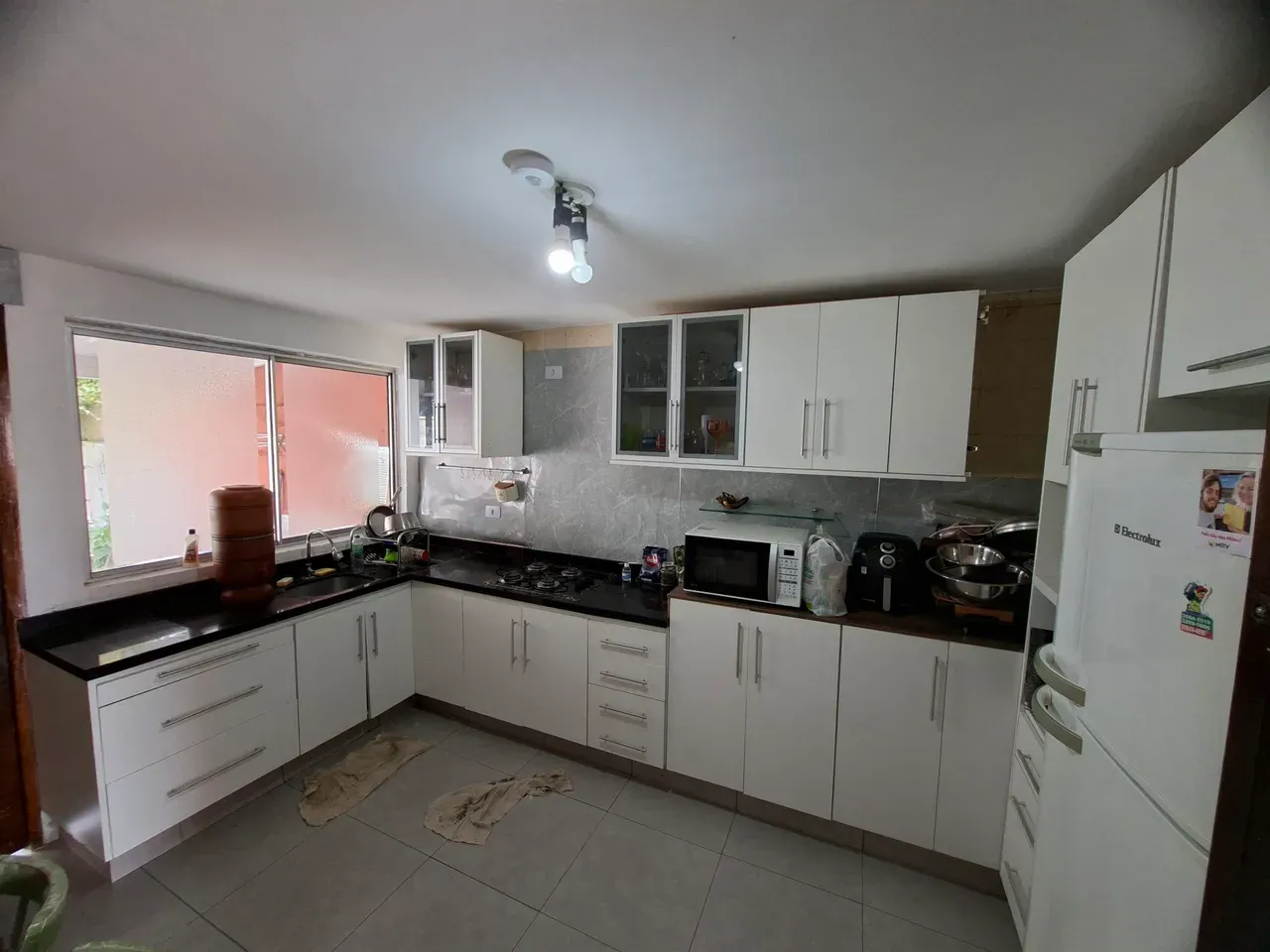Furnished house with 3 bedrooms and private garden