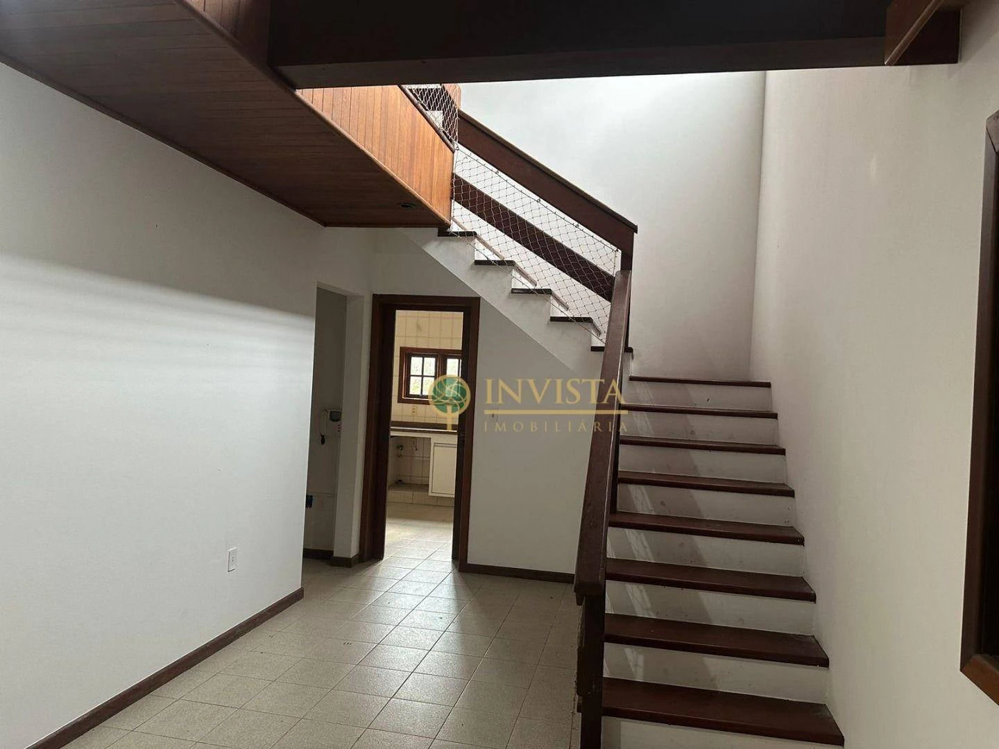 House with 3 bedrooms and 2 suites, plus garden and BBQ — photo 5
