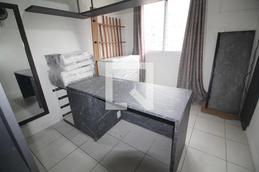2-bedroom apartment with en-suite and glass balcony — photo 25
