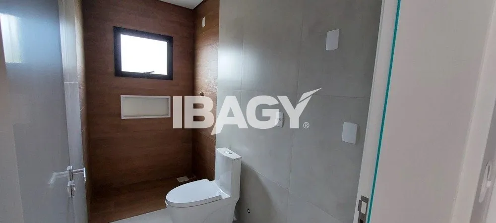 House with 3 en-suite bedrooms and 2 parking spaces — photo 23
