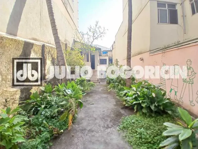 Apartment with 5 bedrooms and a terrace — photo 12