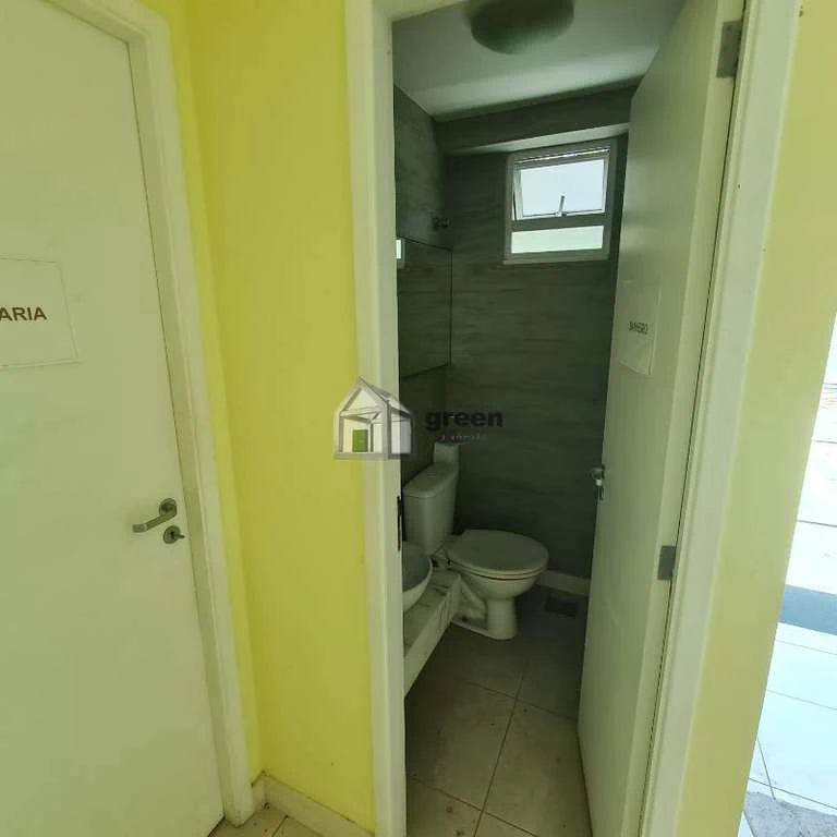 Будинок з 1 спальнею, окремою кухнею та 2 паркомісцями — photo 7