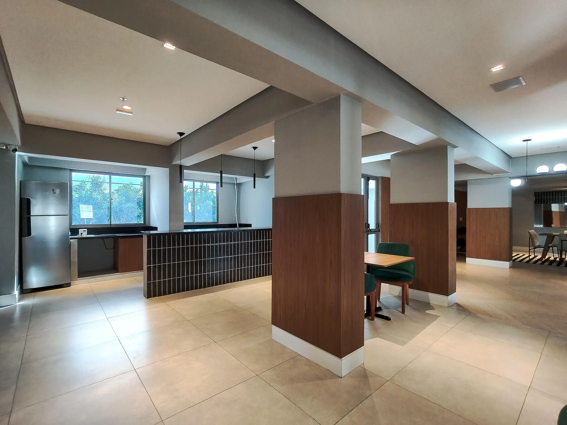 2-bedroom apartment in a building with a sauna — photo 34
