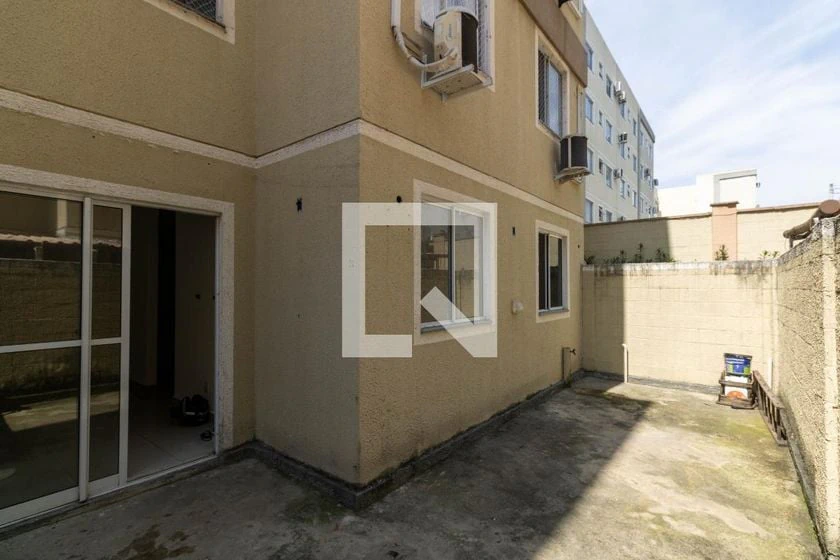 Rental apartment with 2 bedrooms and a closed kitchen — photo 30