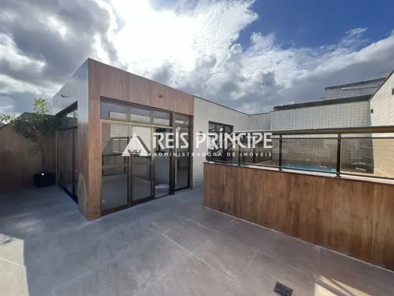 Duplex penthouse with elevator and 3 bedrooms — photo 16