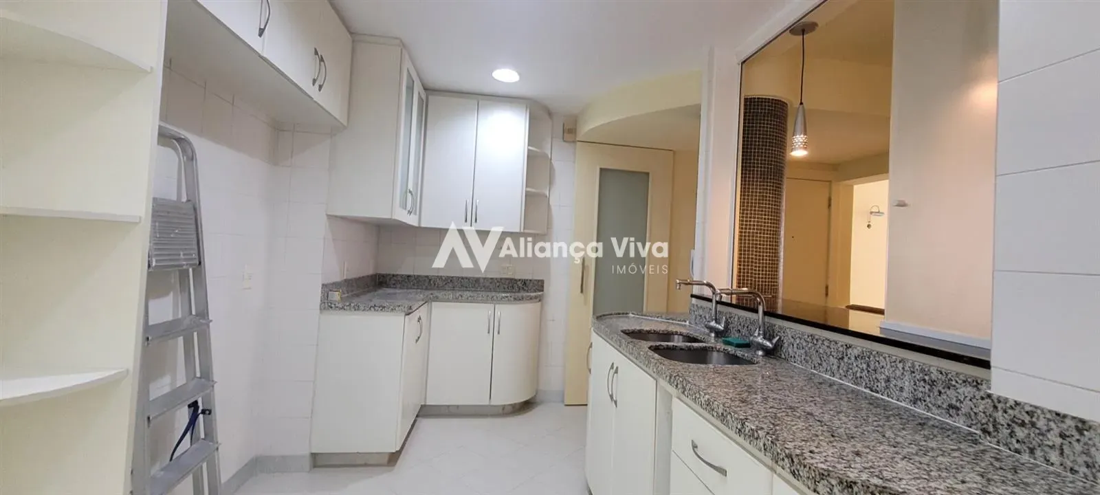 96 m² unfurnished apartment with 2 bedrooms and suite — photo 29