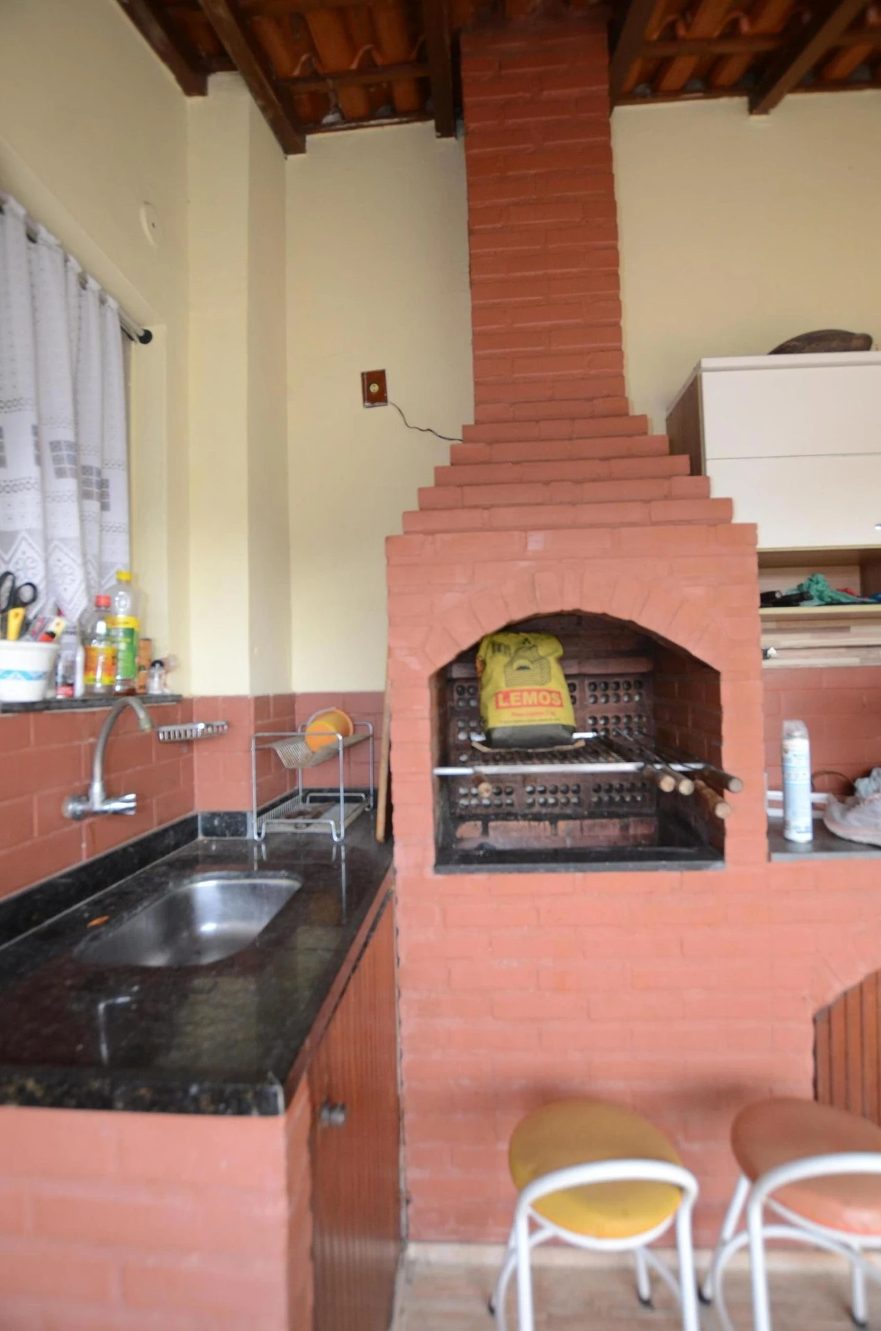 Furnished apartment, 126 m², with a grill on the balcony — photo 47